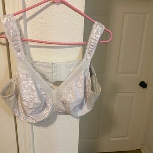 Playtex White Floral Bra